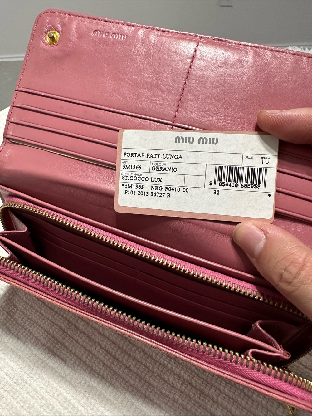 Miu Miu Geranio Pink Leather Zip Wallet